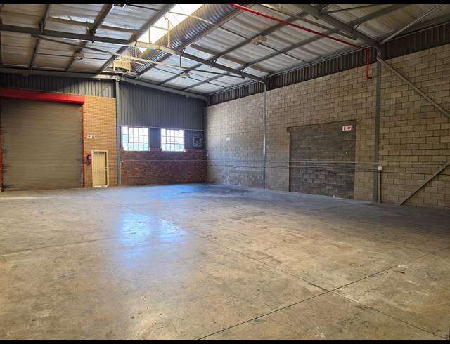 394M² MINI FACTORY TO LET IN KYA SANDS